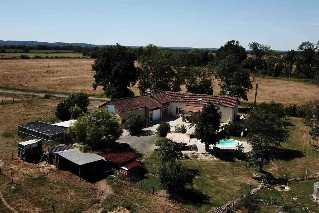 Studio Pour Amoureux De La Nature Et Des Animaux Auriébat Frankreich