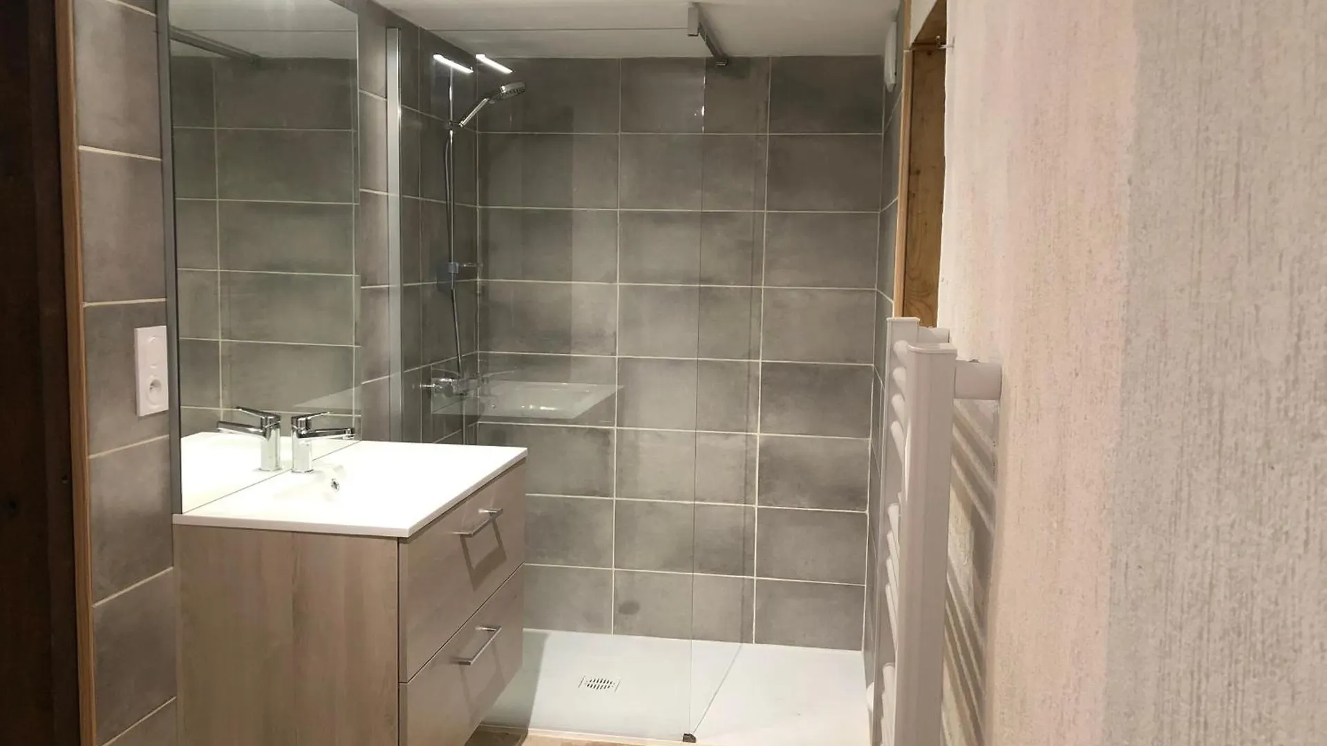 Apartment Studio Pour Amoureux De La Nature Et Des Animaux Auriébat